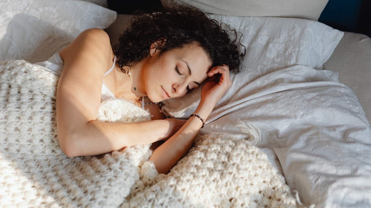 Natural Sleep Aids: How Supplements Improve Rest and Recovery
